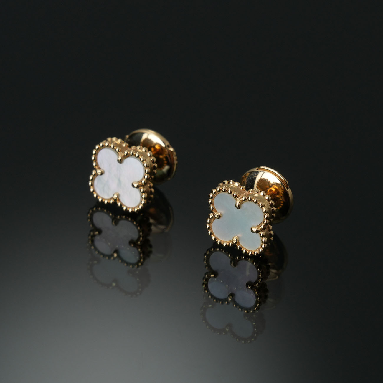 Van Cleef & Arpels(USED)반클리프앤아펠 스위트 알함브라 이어링